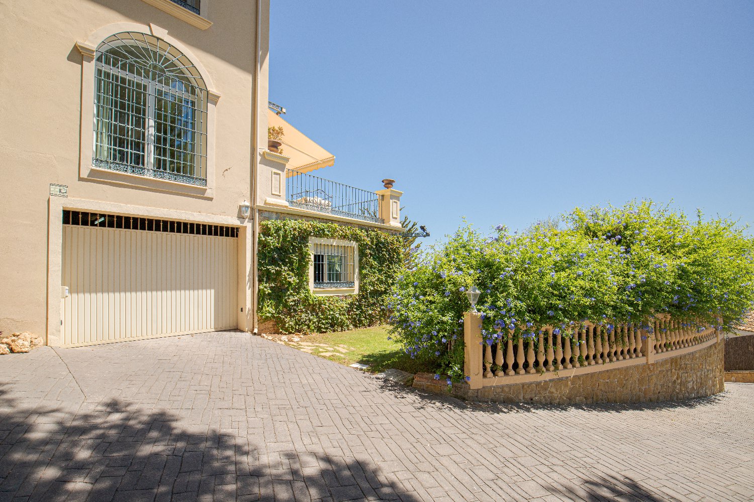 Villa in vendita a Pinares de San Antón (Málaga)