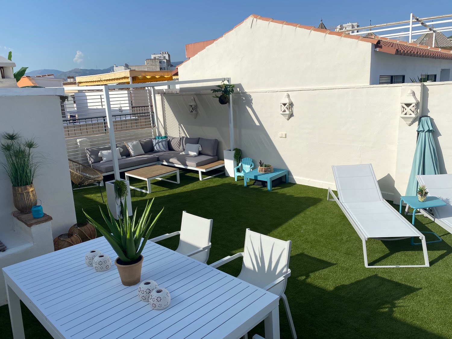 Takvåning uthyres i Málaga