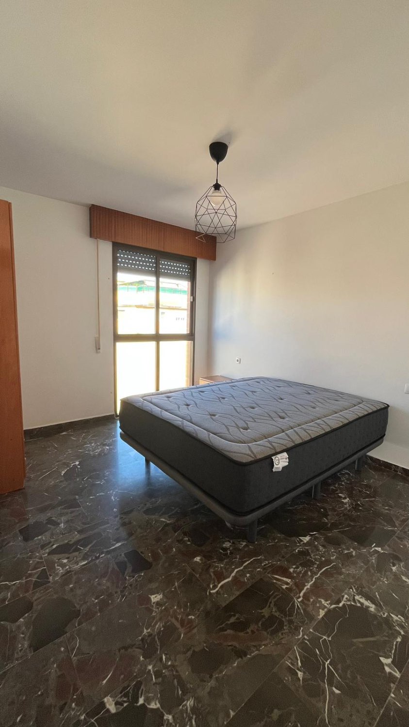 Lägenhet uthyres i Huelin (Málaga)